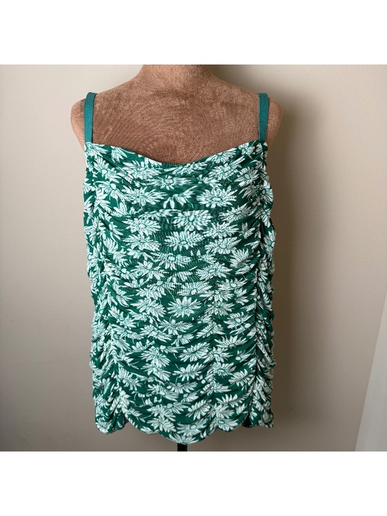 torrid Tops - NWT Torrid Mesh Cropped Shirred Cami Tank Top Womens 2X Green White Floral Shirt